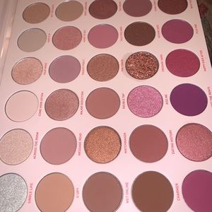 Morphe 35 XO eyeshadow palette